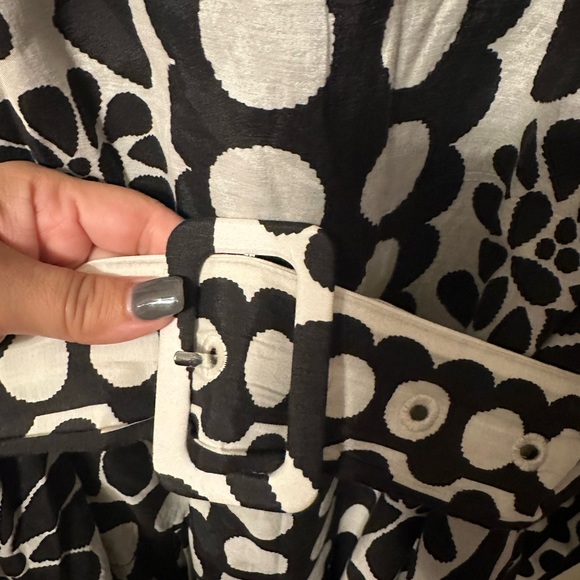 Farm Rio Black Palermo Puff Sleeve Mini Dress size Medium - Picture 5 of 6